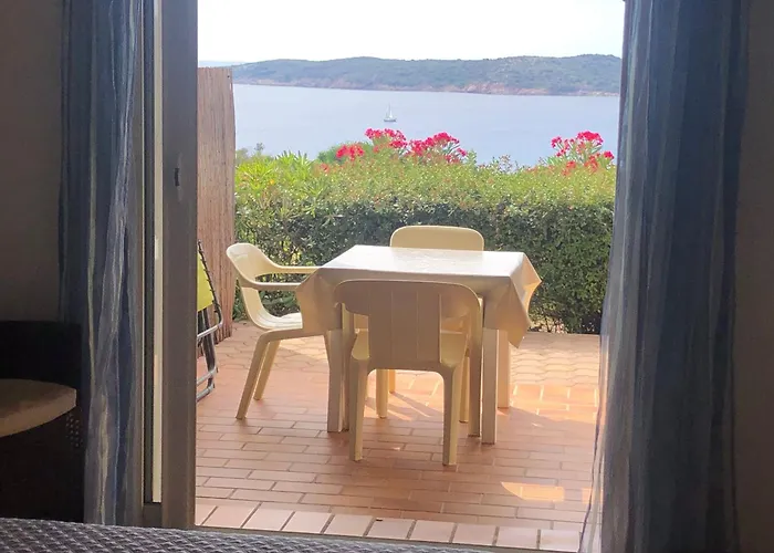 Ellada 1 Aparthotel *